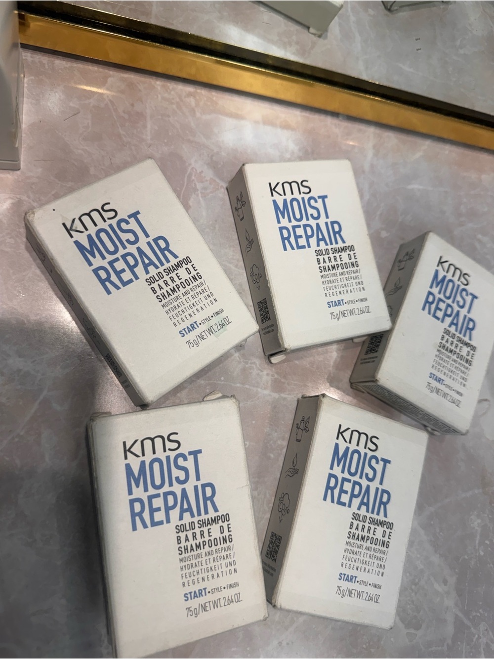 KMS Moist Repair Solid Shampoo Bar — White